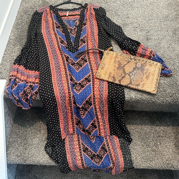 Michael Kors Handbags - Michael Kors Snakeskin Print Wristlet Clutch in Brown/Gold